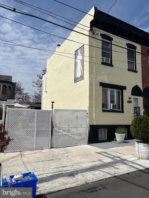 2610-2608 N Fairhill St, PHILADELPHIA, PA, 19133-2627 | Card Image