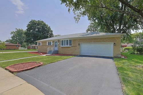 1703 Bonita Ave, Mount Prospect, IL, 60056-2875 | Card Image