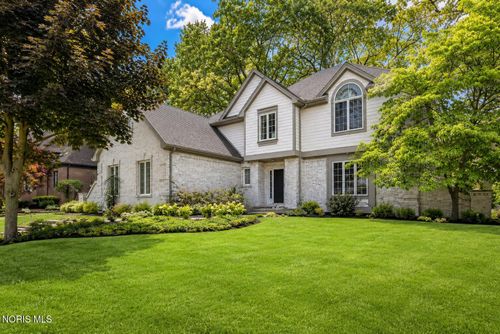 9114 Oak Valley Rd, Holland, OH, 43528-9221 | Card Image