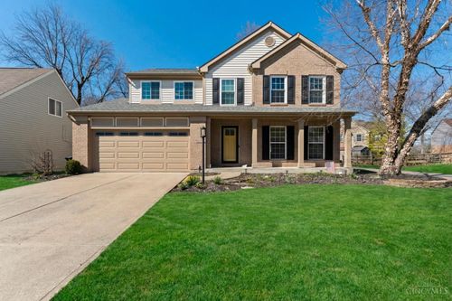 8586 Sunmont Dr, Cincinnati, OH, 45255 | Card Image