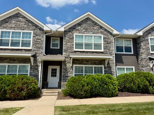 4926 Raleigh Ln, Iowa City, IA, 52245-7614 | Card Image