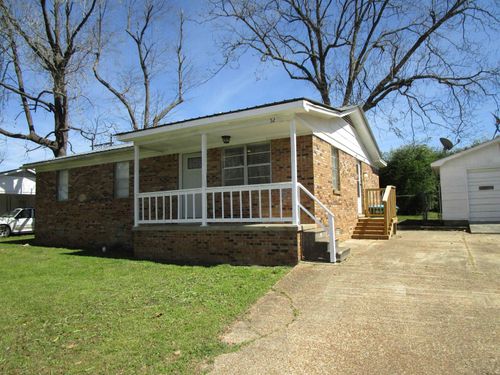52 East Dr, Munford, TN, 38058-6628 | Card Image