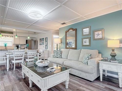 170 Pearl St, Fort Myers Beach, FL, 33931-3237 | Card Image