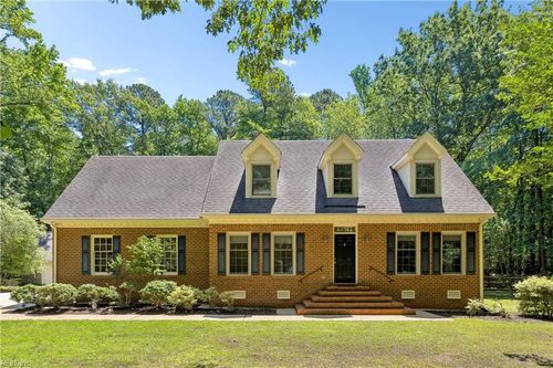 26 Riding Path, Hampton, VA, 23669-1081 | Card Image