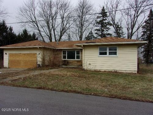 107 S Frazier St, North Baltimore, OH, 45872 | Card Image