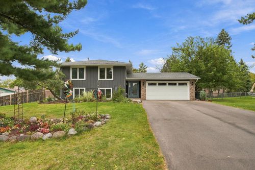 1709 Cochrane Ave, Eagan, MN, 55122-1704 | Card Image
