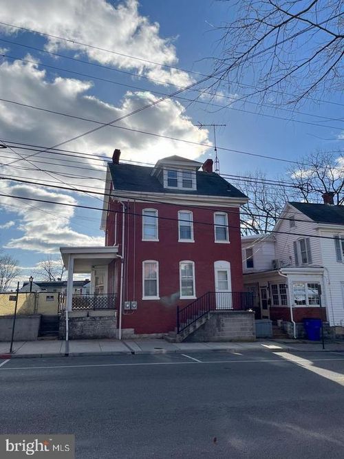 a-701 W Washington St, HAGERSTOWN, MD, 21740-5313 | Card Image