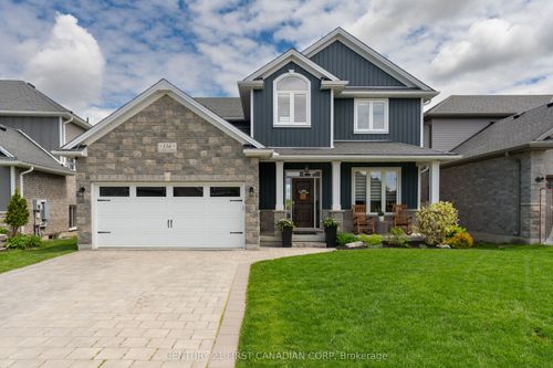 116 Coyne Lane, Lucan, ON, N0M2J0 | Card Image