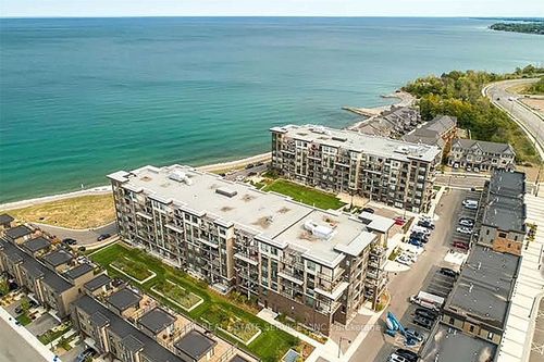 315-40 Esplanade Lane, Grimsby, ON, L3M0G9 | Card Image