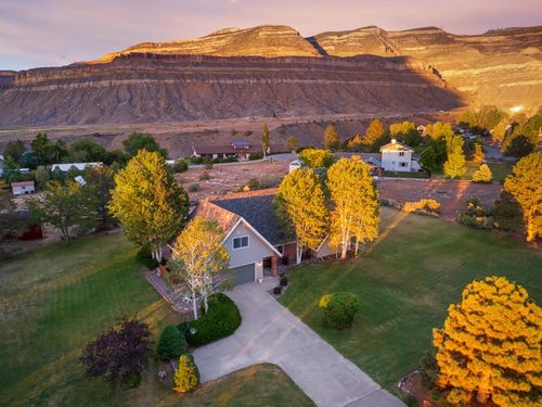 608 Sobre El Rio Dr, Palisade, CO, 81526 | Card Image