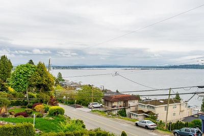 15397 Columbia Ave, House other with 5 bedrooms, 3 bathrooms and 3 parking in White Rock BC | Image 1