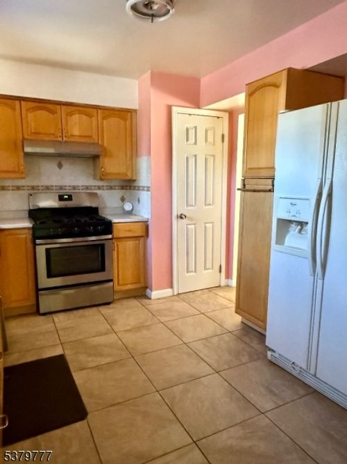 23 Redbud Rd, Piscataway, NJ, 08854-5926 | Card Image