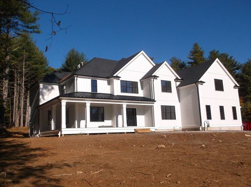 8 Pond View Rd, Holliston, MA, 01746-3400 | Card Image