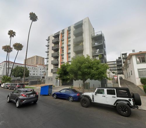 540 S Normandie Ave, Los Angeles, CA, 90020-3012 | Card Image