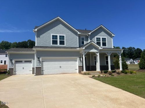526 Claftin St, Sanford, NC, 27330-8323 | Card Image