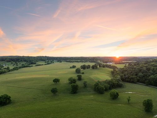 3201 Carl Rd, Franklin, TN, 37064-9506 | Card Image