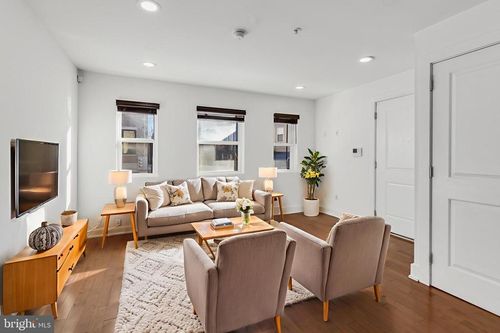 apt-8-1228 N 25th St, PHILADELPHIA, PA, 19121-4868 | Card Image