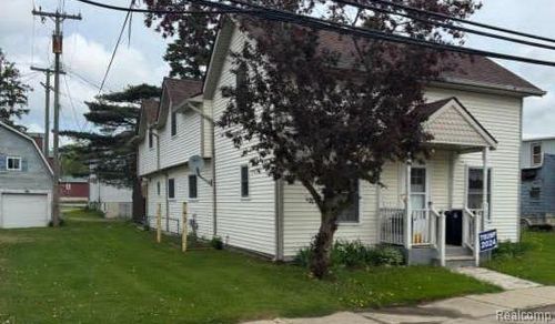 4477 Bellamy St, Clifford, MI, 48727-5126 | Card Image