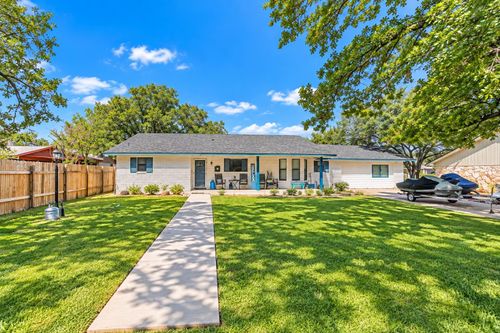 724 S Chaparral, Burnet, TX, 78611-2905 | Card Image