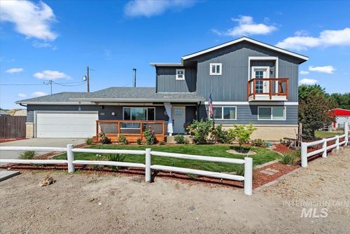 15916 Hill Top Cir, Wilder, ID, 83676-5850 | Card Image