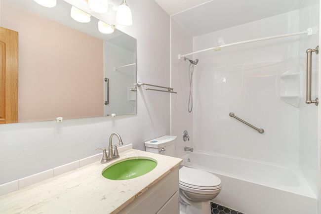 2917 W 74 Th St, Townhouse with 3 bedrooms, 3 bathrooms and null parking in Richfield MN | Image 19