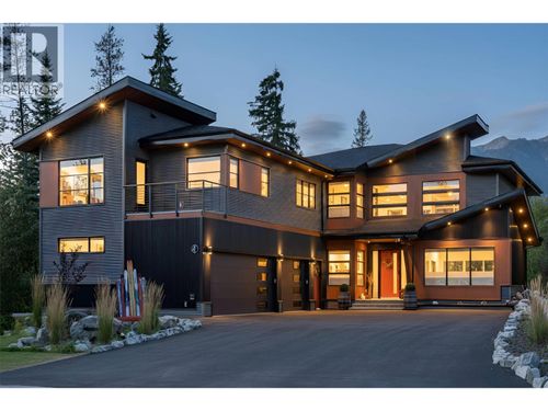 4 Sunset Lane, Fernie, BC, V0B1M1 | Card Image