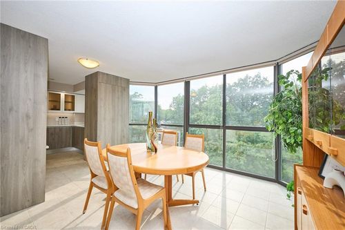 504-1240 Marlborough Crt, Oakville, ON, L6H3K7 | Card Image