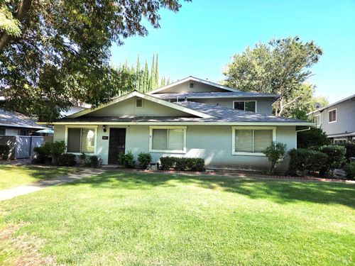 apt-4-140 Del Rio Ct, Vacaville, CA, 95687-4817 | Card Image