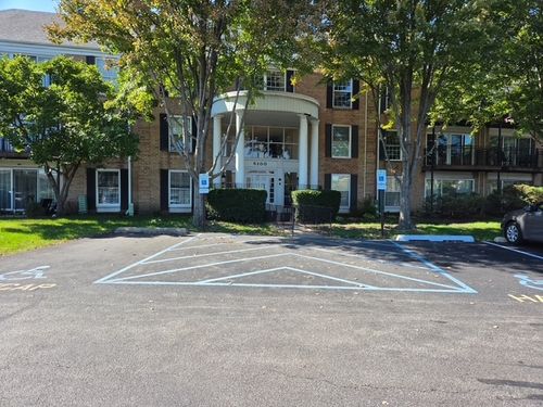 109-5100 Carriageway Dr, Rolling Meadows, IL, 60008-3974 | Card Image