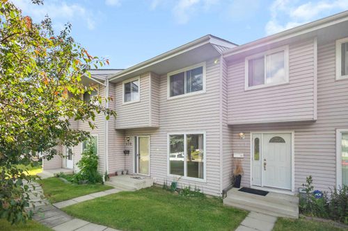 439 40 Street Ne, Calgary, AB, T2A6S1 | Card Image