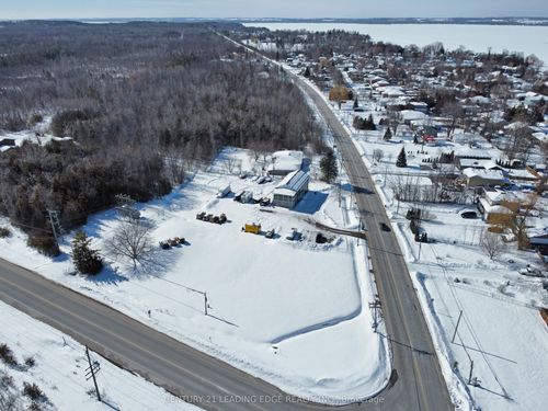 1035 Metro Rd N, Keswick, ON, L4P3E9 | Card Image