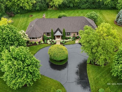 26639 N Longmeadow Cir, Mundelein, IL, 60060-3362 | Card Image