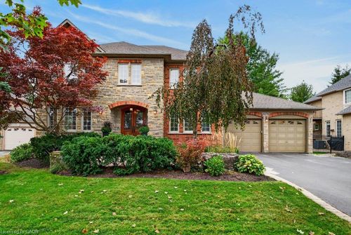 4278 Clubview Dr, Burlington, ON, L7M4X1 | Card Image