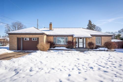 622 53rd St, Moline, IL, 61265-2745 | Card Image