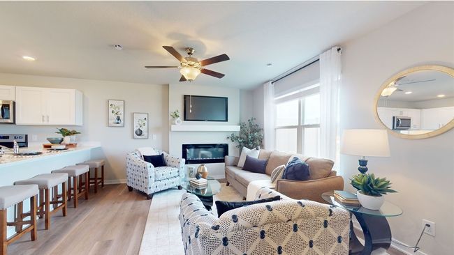 15368 Coyote Dr, Condo with 3 bedrooms, 3 bathrooms and null parking in Urbandale IA | Image 4