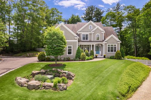 5 Tudor Dr, Kittery, ME, 03904-1356 | Card Image