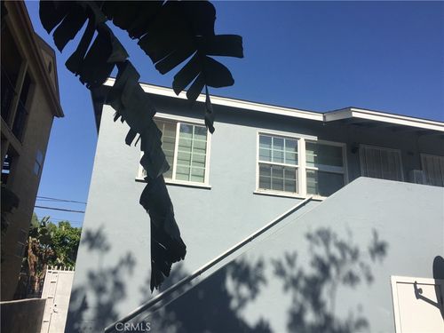 1029 Gladys Ave, Long Beach, CA, 90804-3728 | Card Image