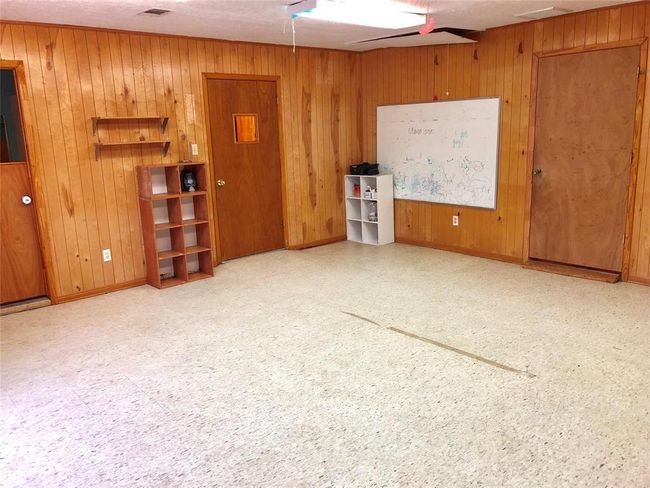 319 E South St, Home with 0 bedrooms, 0 bathrooms and null parking in Alvin TX | Image 18