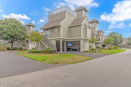 1639 Harbor Drive, North Myrtle Beach, SC, 29582 | Card Image