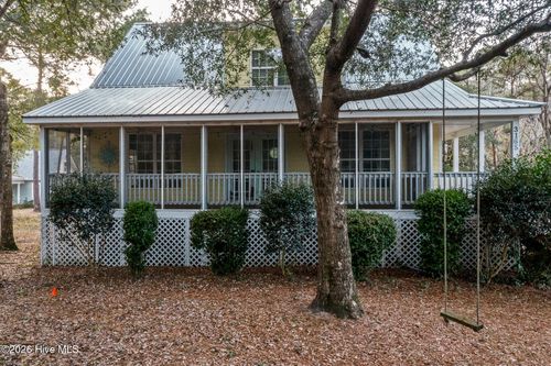 3165 Island Dr Se, Bolivia, NC, 28422-8160 | Card Image