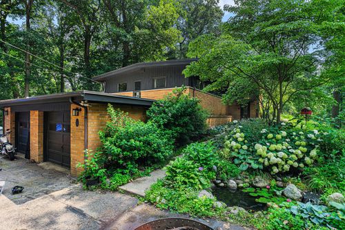 471 Alton Ave, Battle Creek, MI, 49017-3211 | Card Image