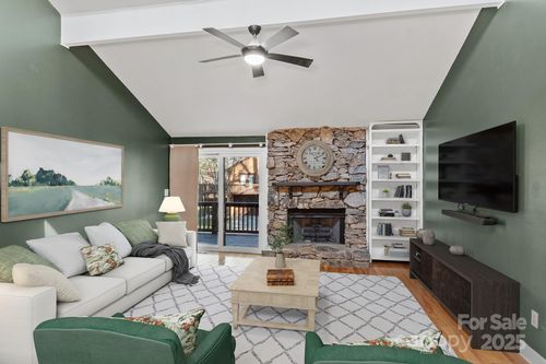 36 Poplar Ct, Fletcher, NC, 28732-5601 | Card Image