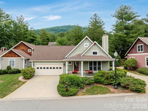 7 Veranda Trl, Asheville, NC, 28803-1668 | Card Image
