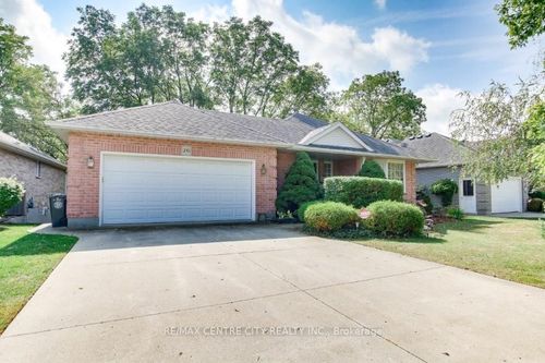 26 Symphony Crt, St Thomas, ON, N5P4K1 | Card Image