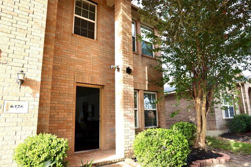6426 Star Shadow Ln, Houston, TX, 77066-3265 | Card Image