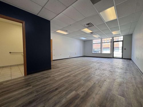 107-421 Water Street, Prairie Du Sac, WI, 53578 | Card Image
