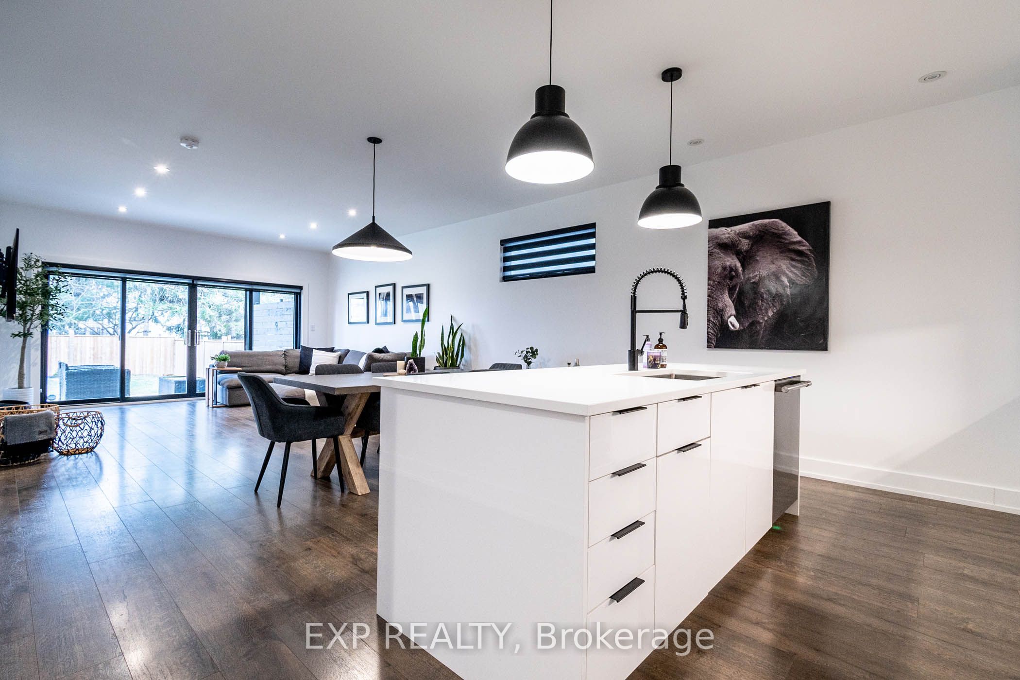 Residential in Niagara Falls 4