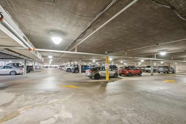 20_6615LakeShoreDr_Unit1111_2018_DownloadforMLS_2000x1333.jpg | Image 21