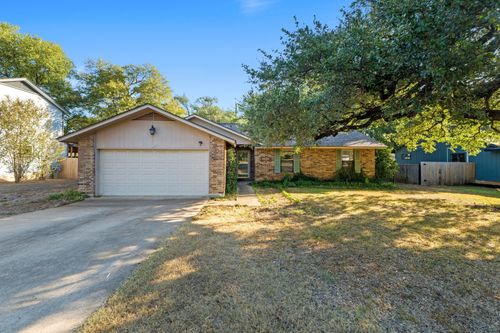 3904 Burr Oak Ln, Austin, TX, 78727-2940 | Card Image