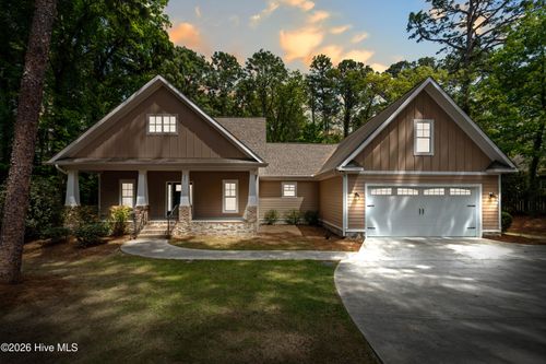 255 Midland Rd, Southern Pines, NC, 28387-3335 | Card Image